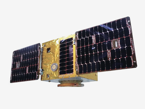 小型人工衛星 開発運用